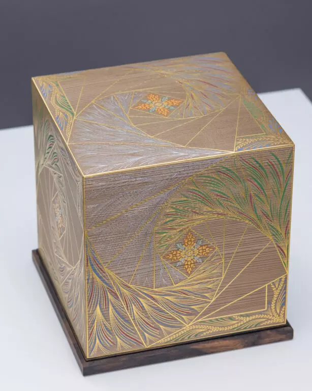 Lidded Box with Kirikane Design: "Peacock"