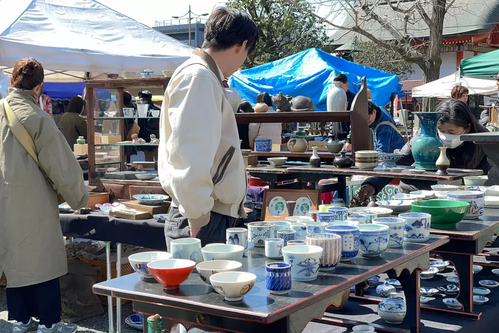 Toji Antique Market