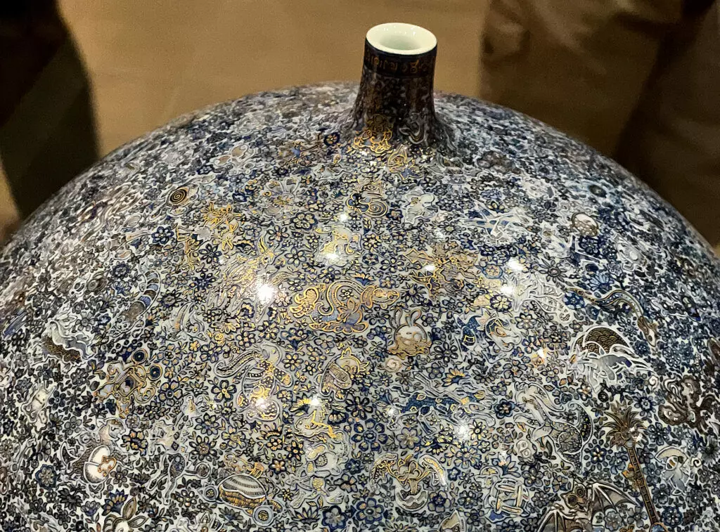 Vase with Pokémon of the Universe by Yuki Hayama