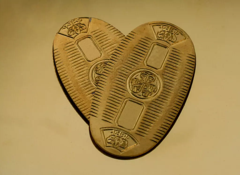 The Historical Connection Between Japan and Gold: Art, Kogei, and Culture