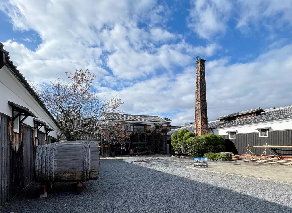 The courtyard of the Gekkeikan Okura Sake Museum