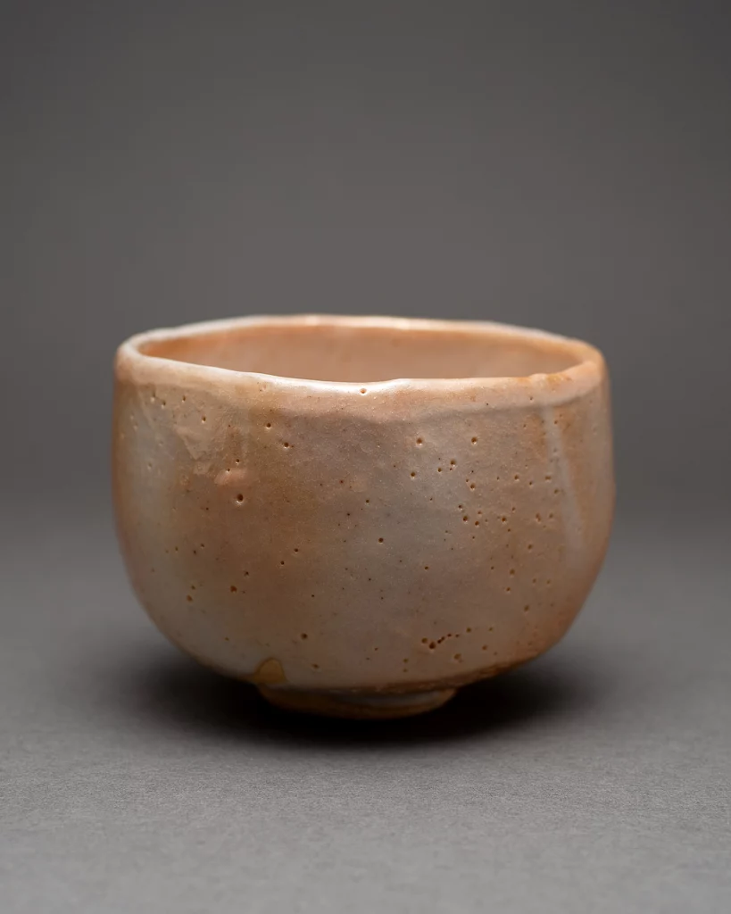 Shino Tea Bowl | Ceramic | Kogei Art KYOTO