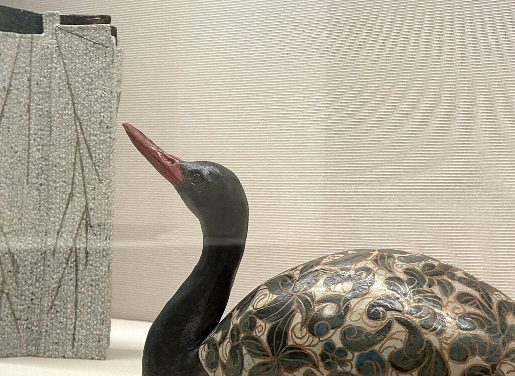 Makimasa Imai "Waterfowl in grass outfit"