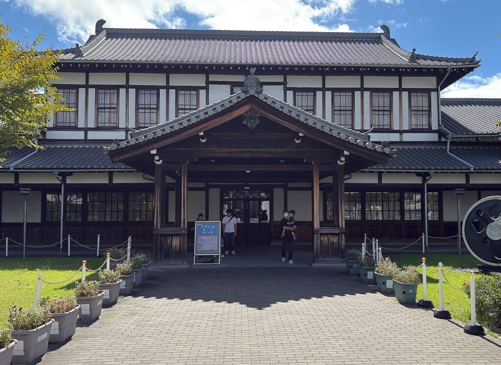 Old Nijo Station Building