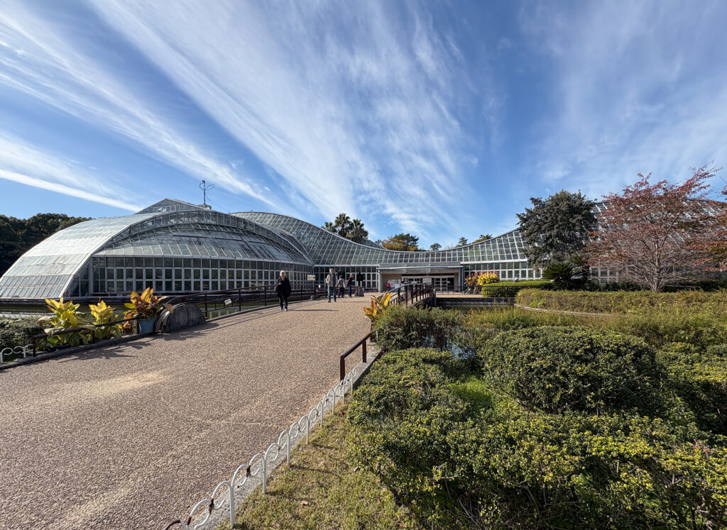 Kyoto Botanical Garden's Viewing Conservatory
