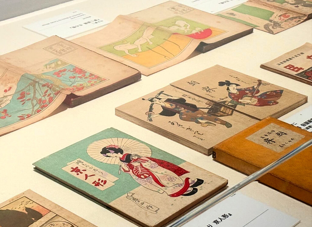 Display of books and magazines with covers designed by Yumeji
