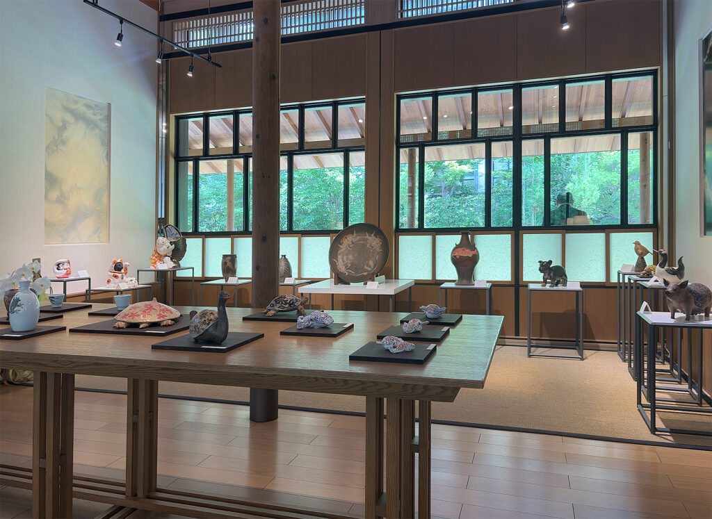 The indoor exhibition within the arrival wing
