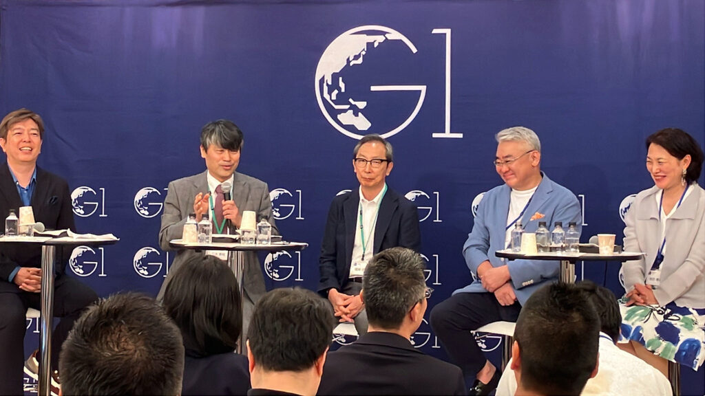 Speaking at the “4th G1 Kansai in Kyoto”